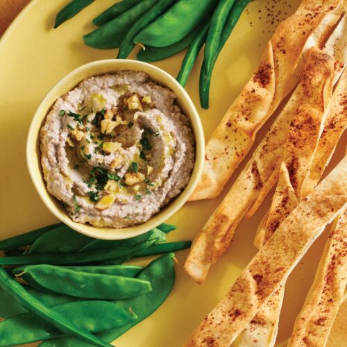 Vegan walnut and white bean dip